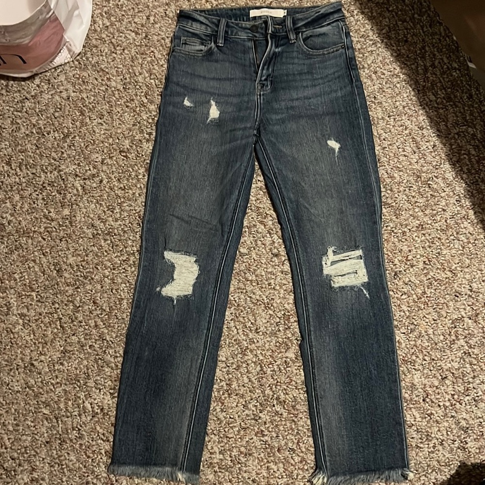 Hidden denim distressed jeans
